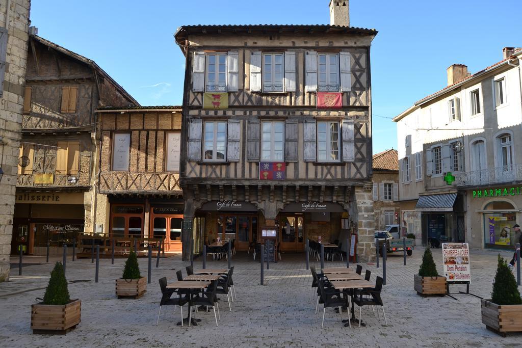 Cafe De France Bed and Breakfast Eauze Buitenkant foto