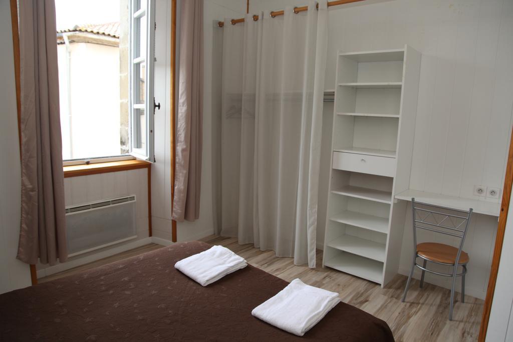 Cafe De France Bed and Breakfast Eauze Kamer foto