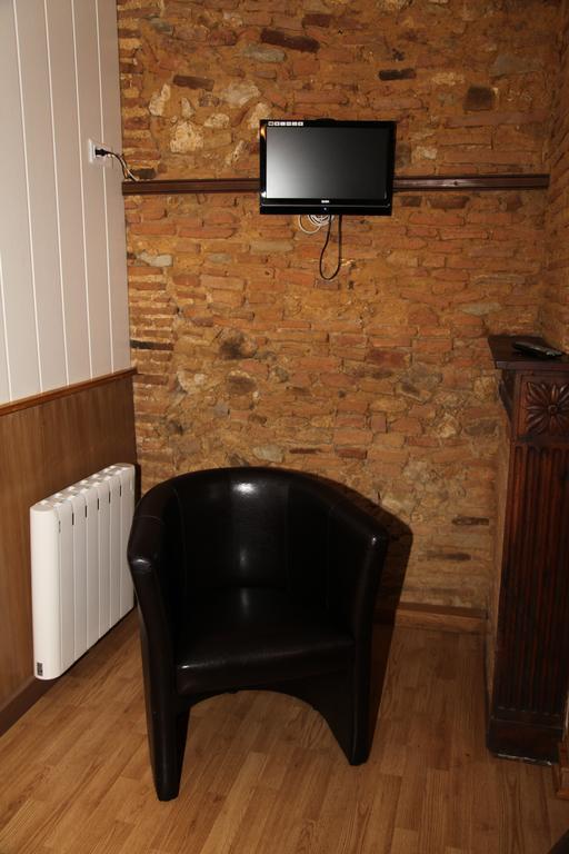 Cafe De France Bed and Breakfast Eauze Kamer foto