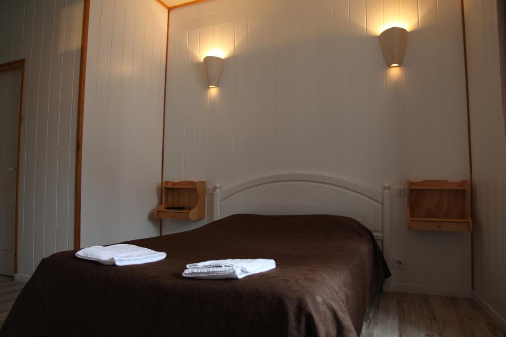 Cafe De France Bed and Breakfast Eauze Kamer foto
